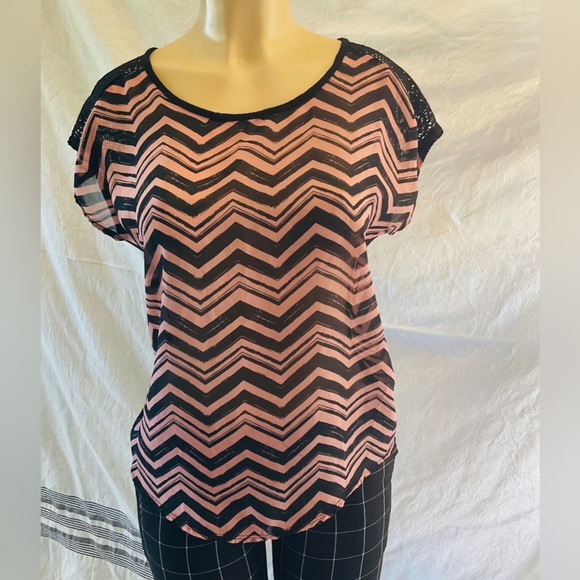 Claudia Richard - Picture 4 of 7